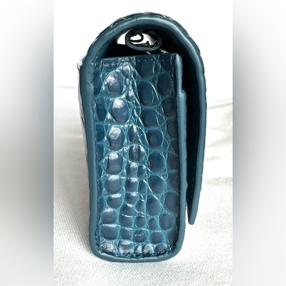 Balenciaga Hourglass Wallet on Chain - Picture 6 of 16